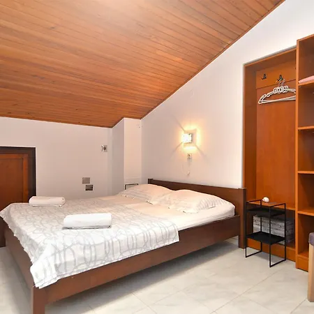 Apartments Nera Fazana Exterior photo