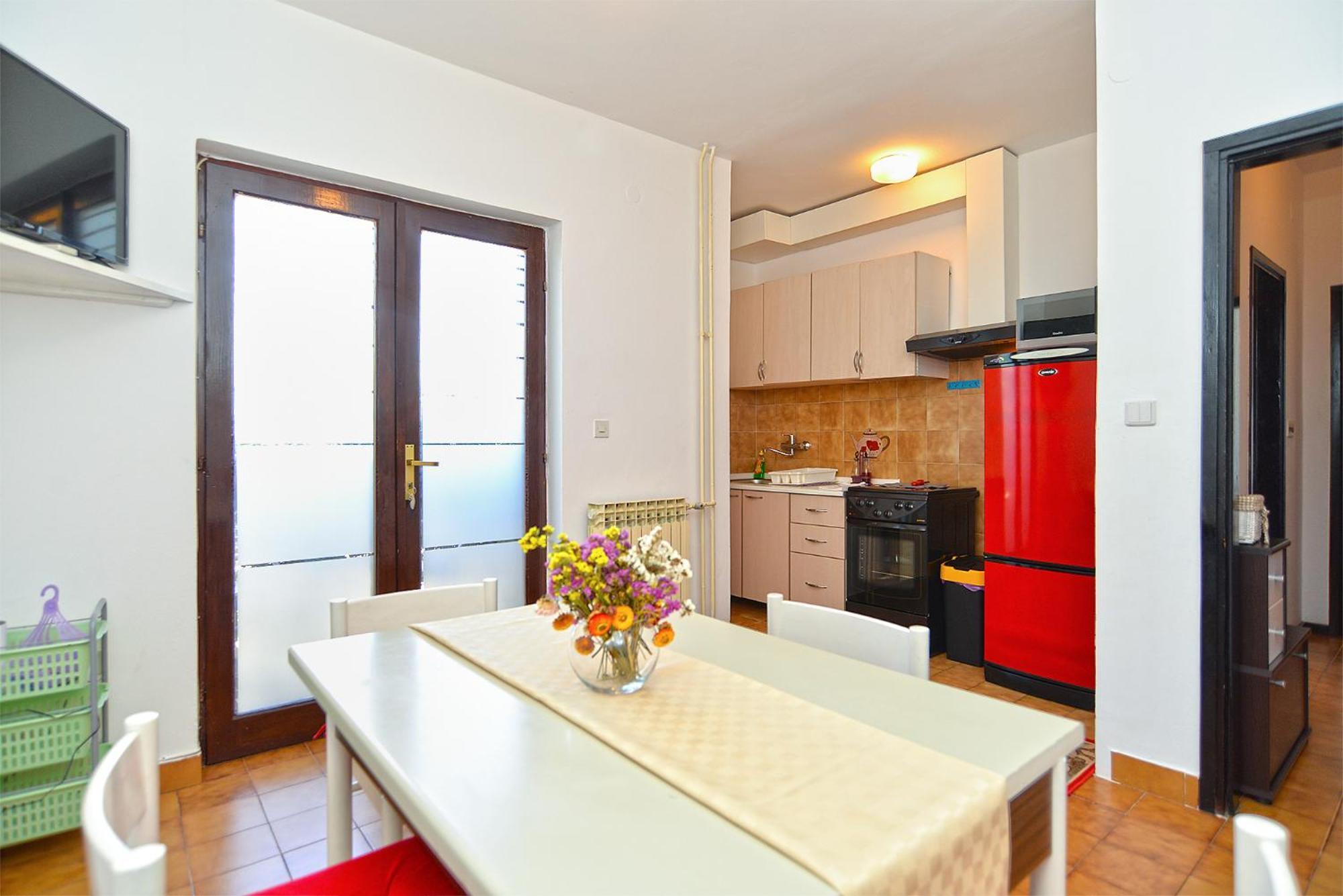 Nera Apartment
